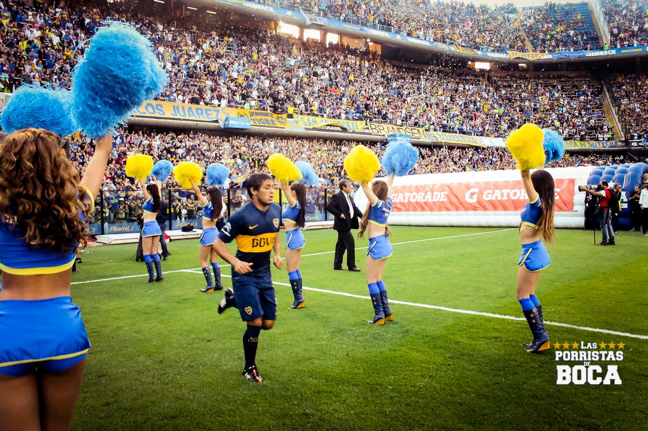 Las Boquitas, as famosas cheerleaders do Boca Juniors