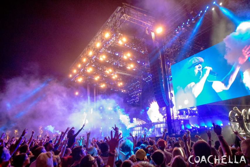 Toma mais AC/DC!