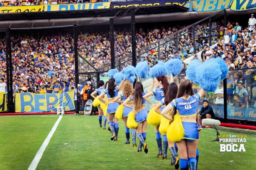 Las Boquitas, as famosas cheerleaders do Boca Juniors
