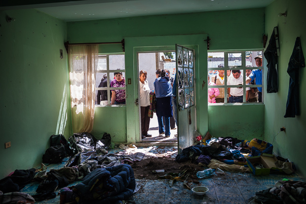 Quarto usado anteriormente por criminosos para manter migrantes ilegais sequestrados em Lara Grajales
