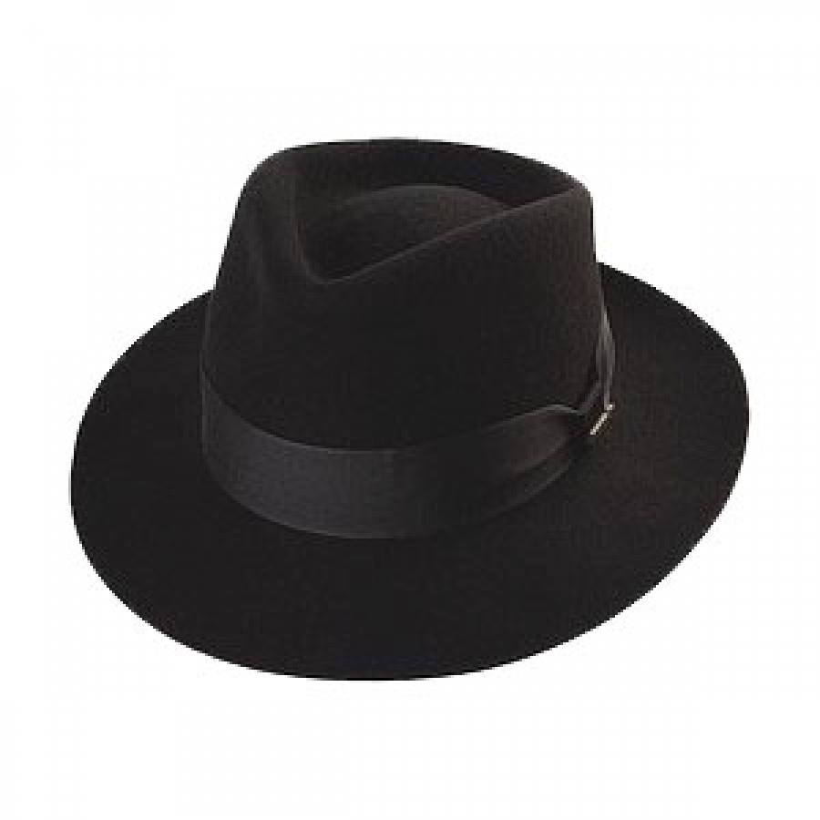 <a href="http://www.aesquina.com.br/index.php/features/feltro/item/19-chapeu-ramenzoni-2x" target="_blank">A Esquina</a>, R$ 218