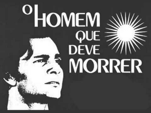 Em sua terceira novela consecutiva no horário, Janete criou a trama mística de Ciro Valdez (Tarcísio), que seria a reencarnação de Jesus Cristo ( !!! )