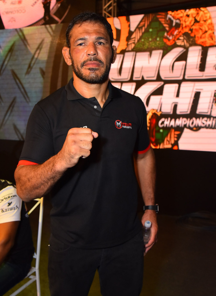 Minotauro marca presença em disputa do Jungle Fight