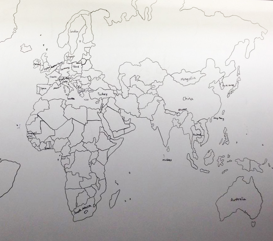 O mapa é extremamente  detalhado foi todo desenhado de memória