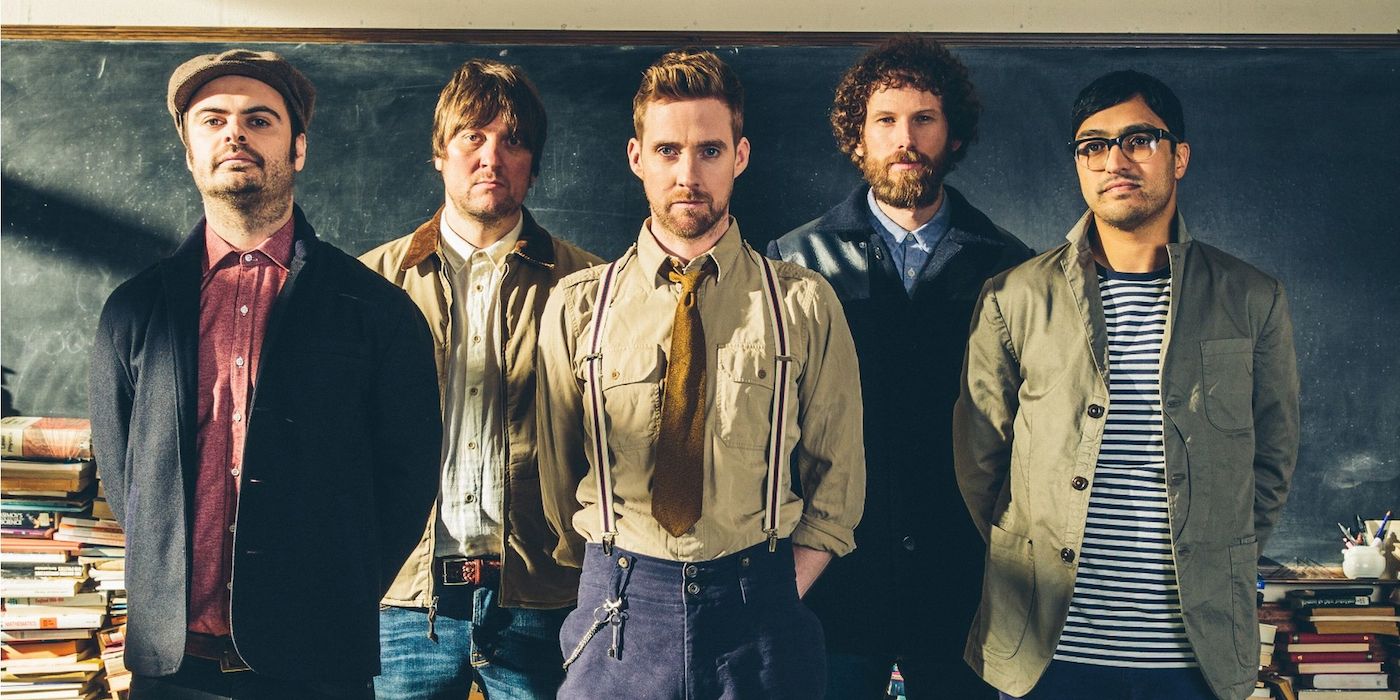 Eles surgiram com "I Predict A Riot", porém, a banda do vocalista Ricky Wilson até veio para o Brasil recentemente