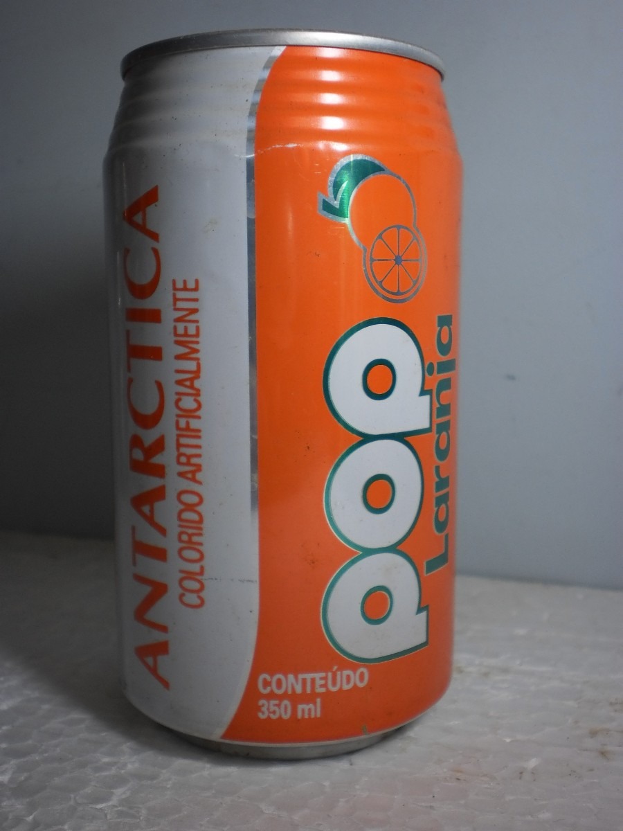 Lançado em 77 pela Antárctica, o Pop Laranja fez muito sucesso nos anos 80, quando o palhaço Bozo anunciava o produto com o slogan "Tem laranja na garrafa".