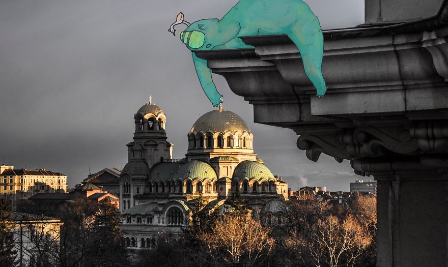 O artista Tochka desenhou criaturas inofensivas e preguiçosas nas fotos feitas por Atanas Kutsev
