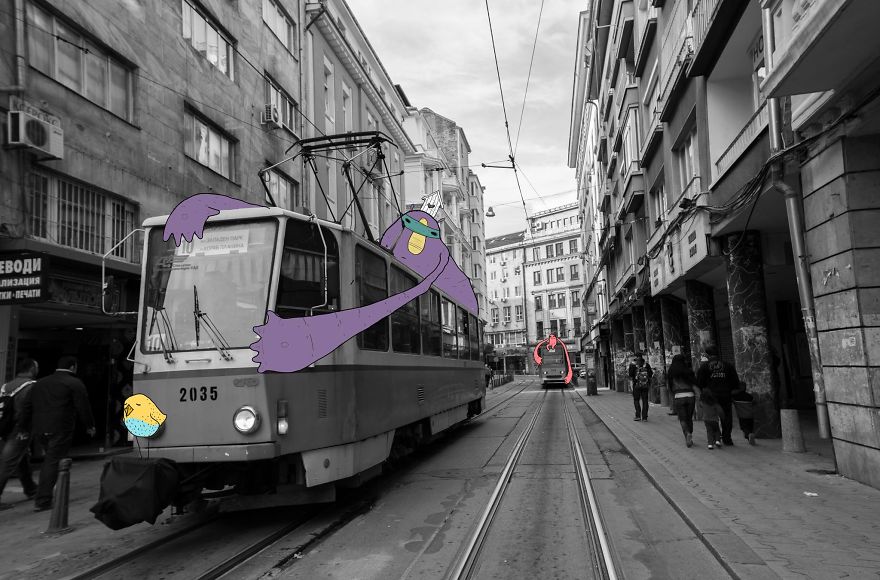 O artista Tochka desenhou criaturas inofensivas e preguiçosas nas fotos feitas por Atanas Kutsev