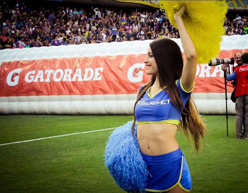 Las Boquitas, as famosas cheerleaders do Boca Juniors