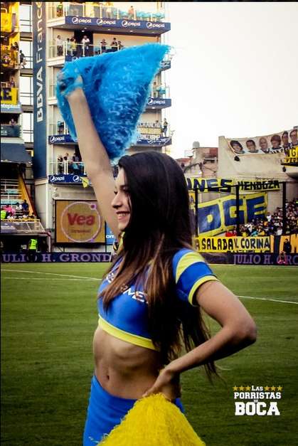 Las Boquitas, as famosas cheerleaders do Boca Juniors