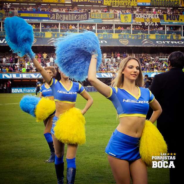 Las Boquitas, as famosas cheerleaders do Boca Juniors