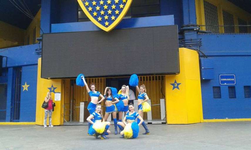 Las Boquitas, as famosas cheerleaders do Boca Juniors