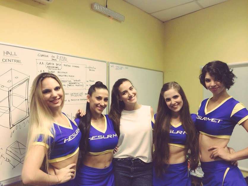 Las Boquitas, as famosas cheerleaders do Boca Juniors