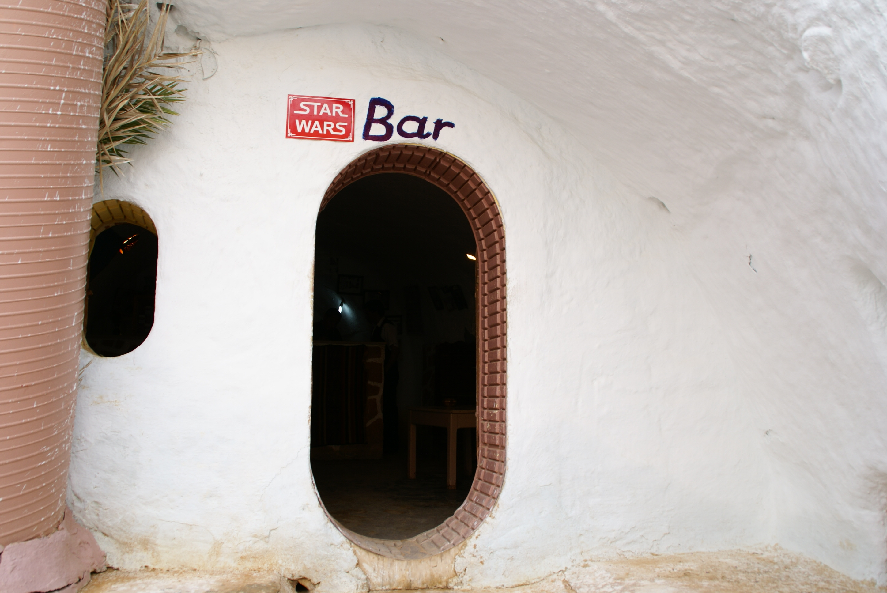 7. É sempre ótimo fazer referências a Star Wars em mesas de bar. Principalmente se ninguém é fã de Star Wars.