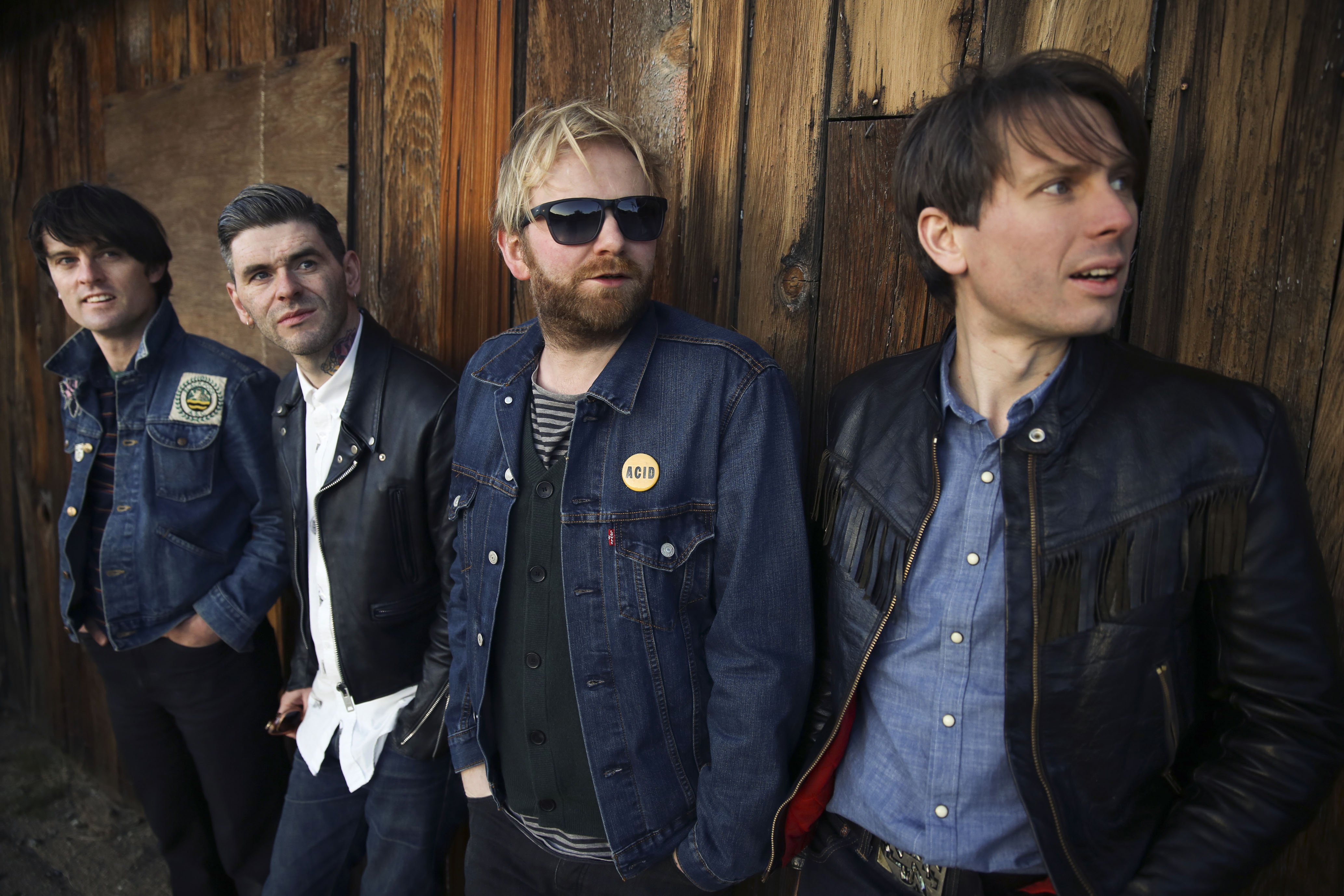 Não tem como não dançar ao som de "Take Me Out", mas o Franz Ferdinand tem muuuitos outros hits