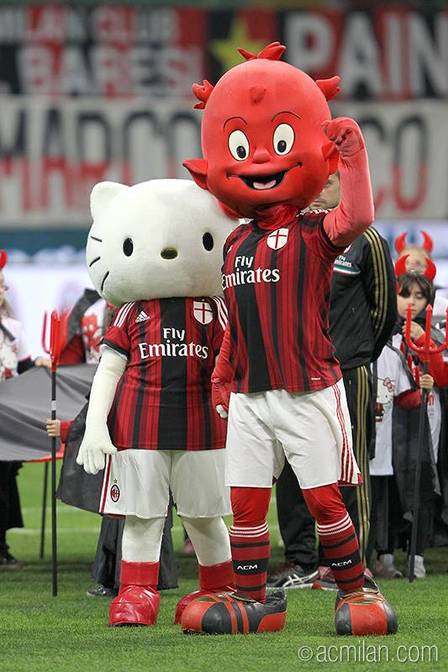 Milan ‘contrata’ Hello Kitty para atingir público jovem e mulheres