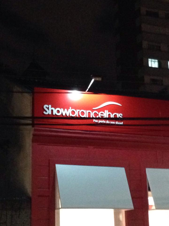 Porque ter sobrancelhas show é muito show!!!