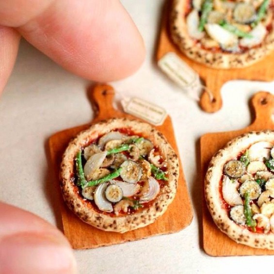 Além de minuciosas, as miniaturas de Tomo Tanaka ainda tem um ar de alta gastronomia