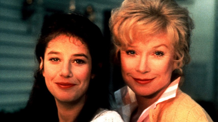 Laços de Ternura (1983)
Aurora, personagem de Shirley Maclaine, sobre ser mãe:
“Não me adore até que eu tenha feito por merecer.”