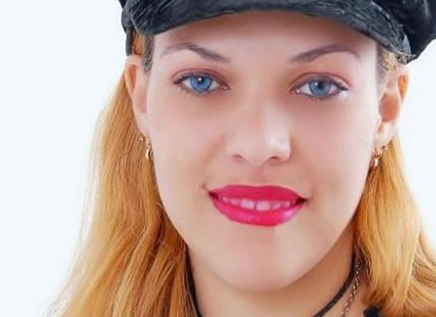 Hoje ela está assim, loiríssima! E lançou um CD novo chamado 