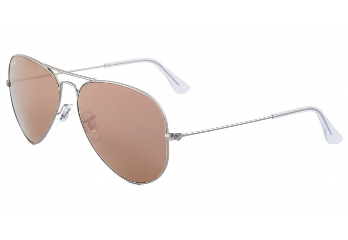 Óculos Shop, Ray Ban RB 3025, R$ 529, http://www.oculosshop.com.br/