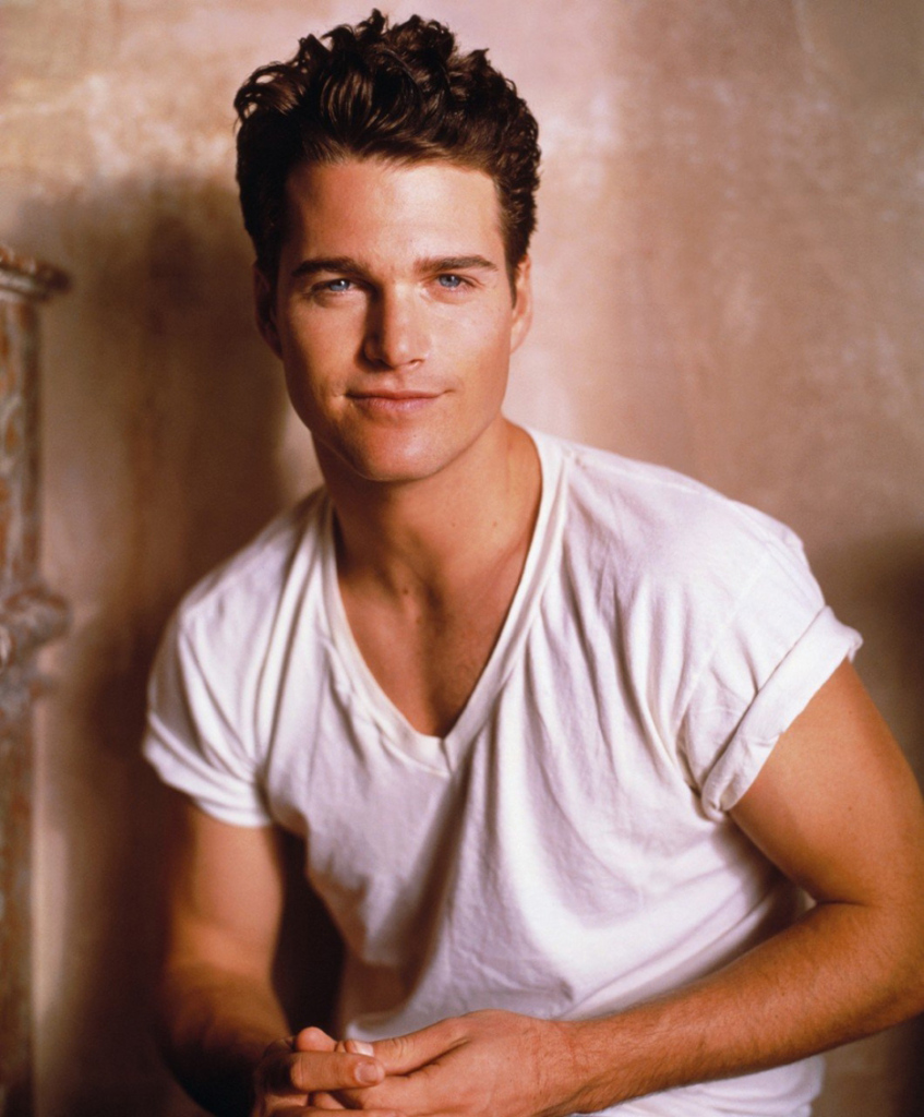 Ator ficou conhecido por ter interpretado Robin no filme 'Batman Eternamente'