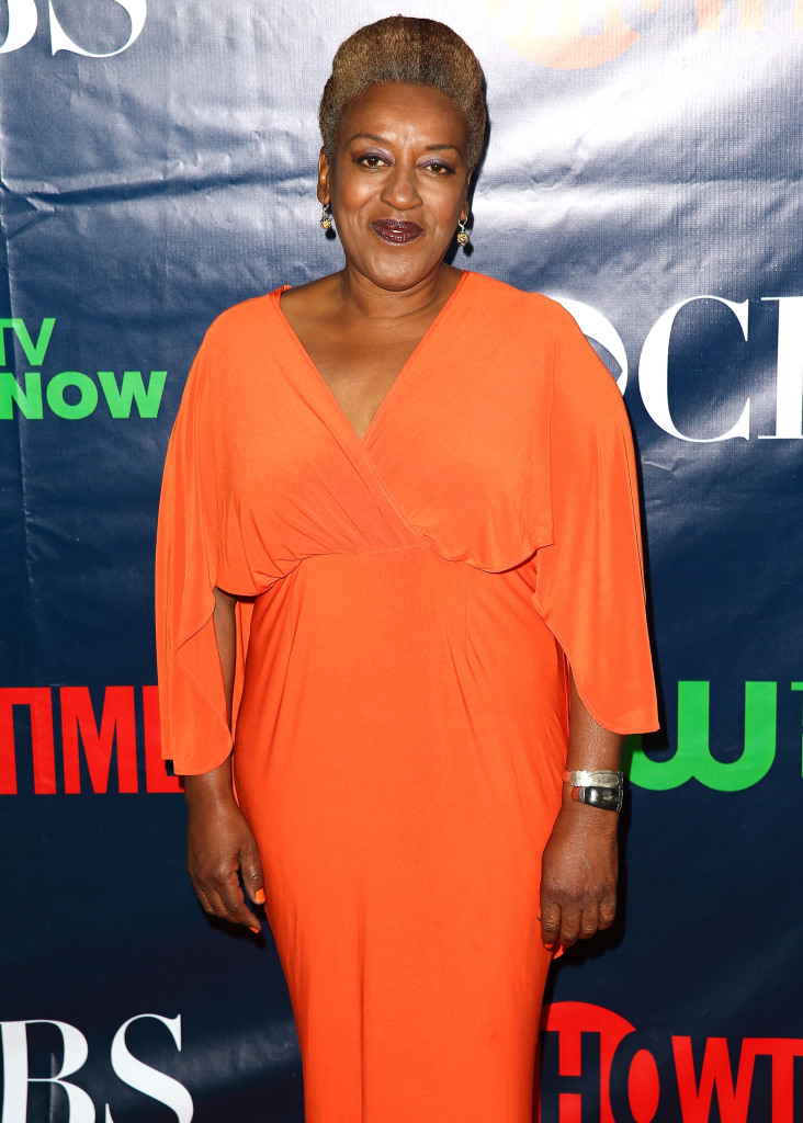 CCH Pounder, atriz