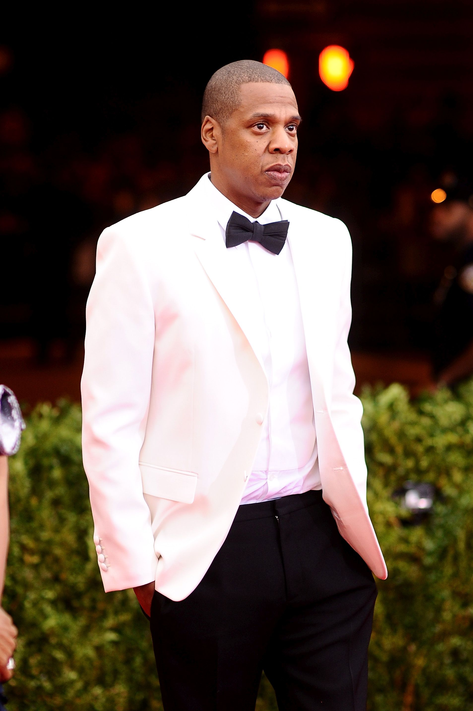30. Já trabalhou com o Jay-Z na música Open Letter.