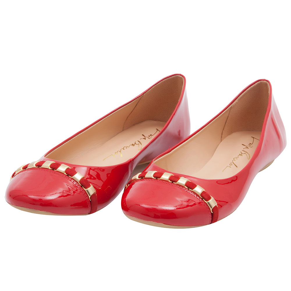 Vendas online pelo site http://www.oqvestir.com.br/

Sapatilha de R$ 296 por R$ 165