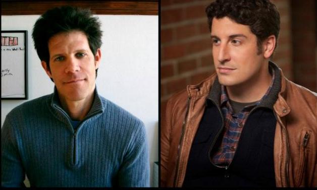 O personagem interpretado por Jason Biggs (à direita) foi inspirado em Larry Smith, à direita, marido de Piper Kermann 