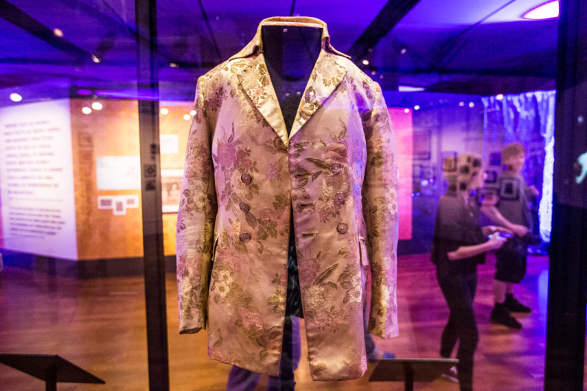 Roupa usada por Hendrix