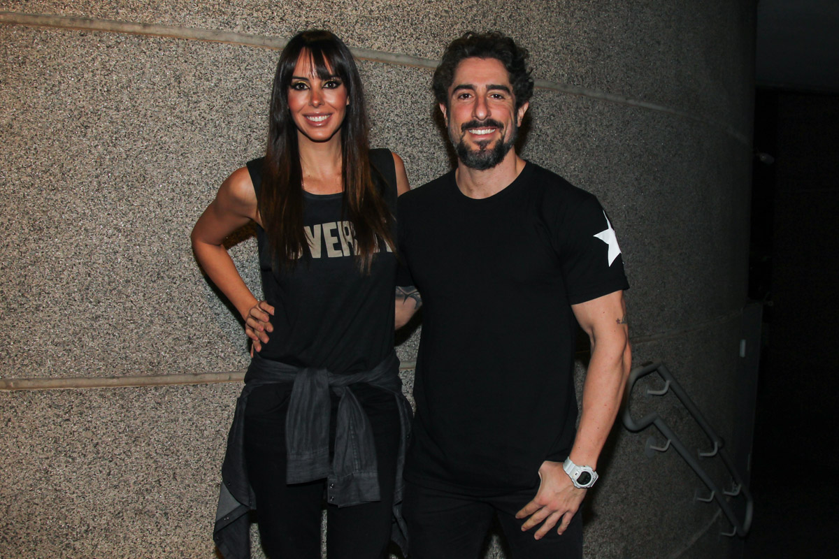 Para finalizar, só no Brasil você encontra o Marcos Mion no show do Backstreet Boys. Fim!