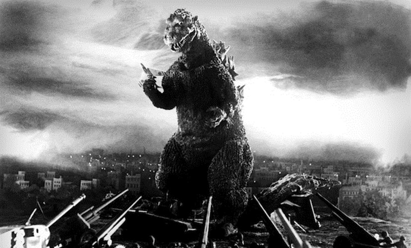 O Godzilla nasceu em 1954 e é um dos maiores produtos da cultura pop japonesa, mas é um dinossauro? Sim, senhor. Um dinossauro radioativo, mas um dinossauro. O paleontólogo Ken Carpenter analisou a anatomia do bicho e tentou identificá-lo. Concluiu que ele faz parte do grupo Terópoda, dinossauros bípedes e com três dedos no pé, como o tiranossauro
