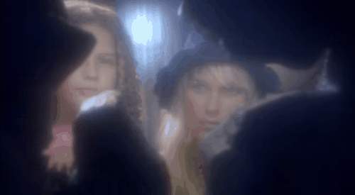 A partir dos anos 2000, Xuxa foi ficando cada vez mais doida. Passou a ver duendes na parede e tal...