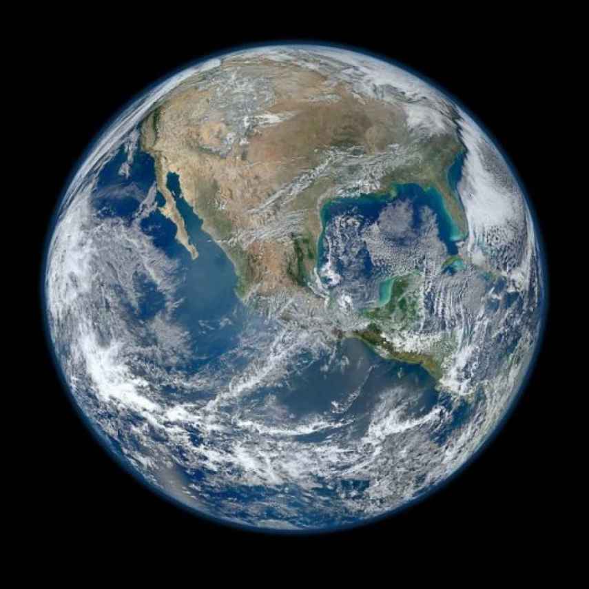 Essa foto de nosso lindo planeta azul foi tirada pelo satélite Suomi NPP, da Nasa
