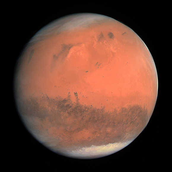 A primeira foto em cor de verdade feita do planeta vermelho foi tirada em 2007 pela nave Rosetta, da ESA
