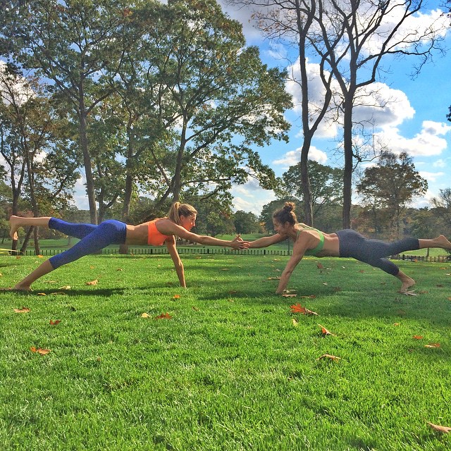 Ela também não abre mão da yoga nessa nova fase.