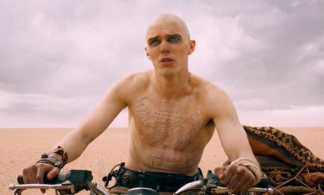 A outra foi no mega-hiper-blaster blockbuster Mad Max
