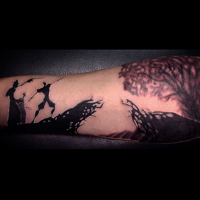 Fãs homenageiam Harry Potter fazendo tatuagens