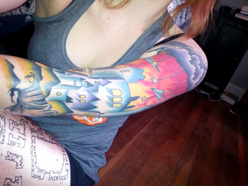 Fãs homenageiam Harry Potter fazendo tatuagens
