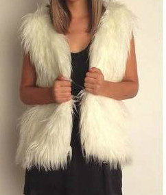 R$ 200 - http://busca.roupassa.com.br/roupassa/Le-Papillon
