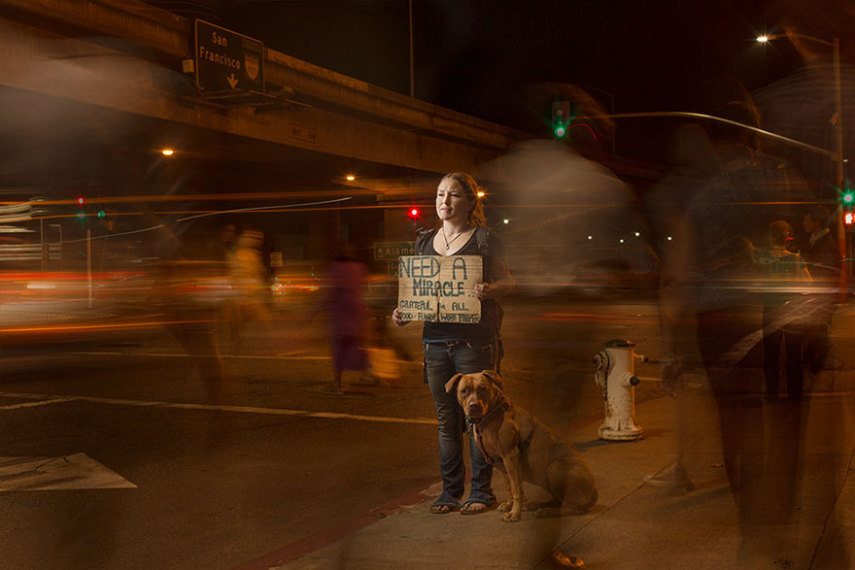 Aaron Draper faz retratos de pessoas em situação de rua da forma 'mais apelativa possível', com objetivo de mostrá-las além de suas dificuldades, como os seres humanos que são