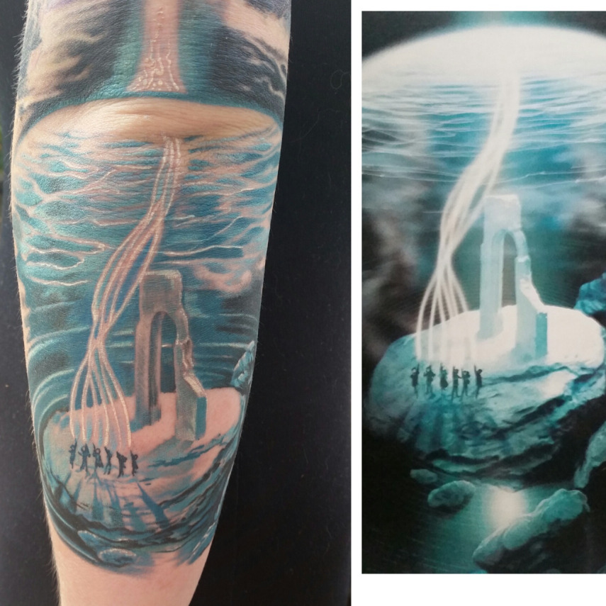 Fãs homenageiam Harry Potter fazendo tatuagens