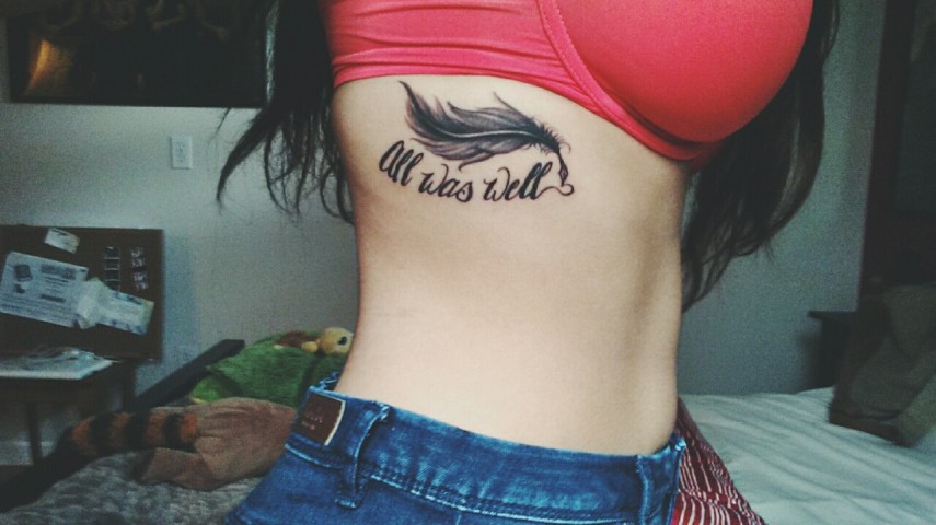 Fãs homenageiam Harry Potter fazendo tatuagens