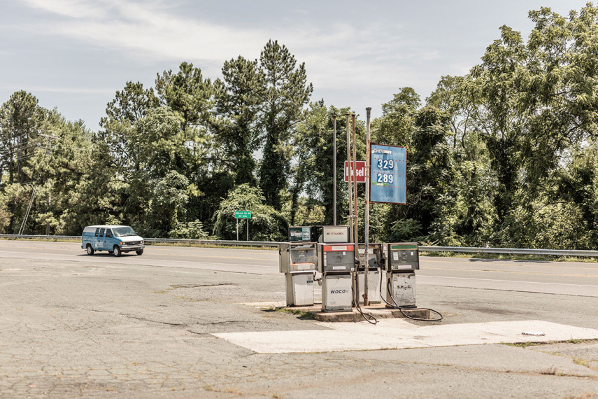 Robert Götzfried viajou o sul dos EUA para fazer a série de retratos Fill'er up!