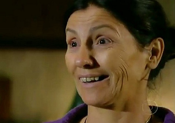 Esse enredo foi imitado diversas vezes, como nesta novela, em que a detonada faxineira Dulce (Cássia Kiss) sofria a rejeição do filho ambicioso