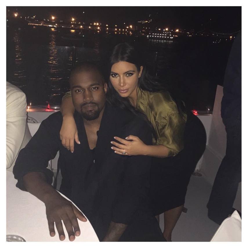 Kim e Kanye são perfeitos um para o outro (principalmente porque o nome deles é com K). Não se separem e não parem de tirar selfies nunca!