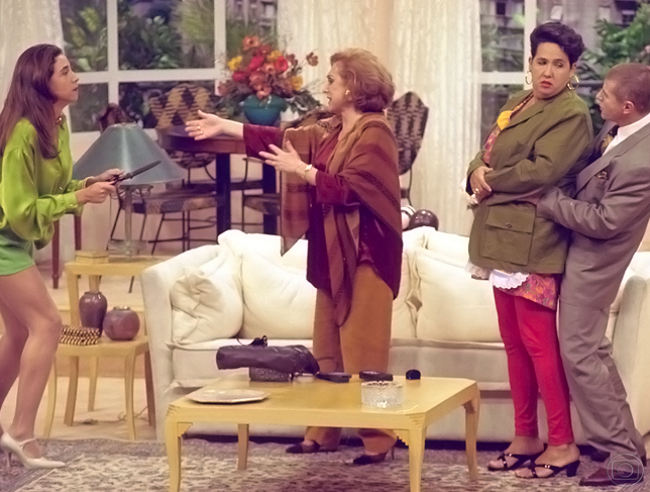 Na mesma época, havia espaço para a volta do humor popularesco, beeem antigo, a la 
