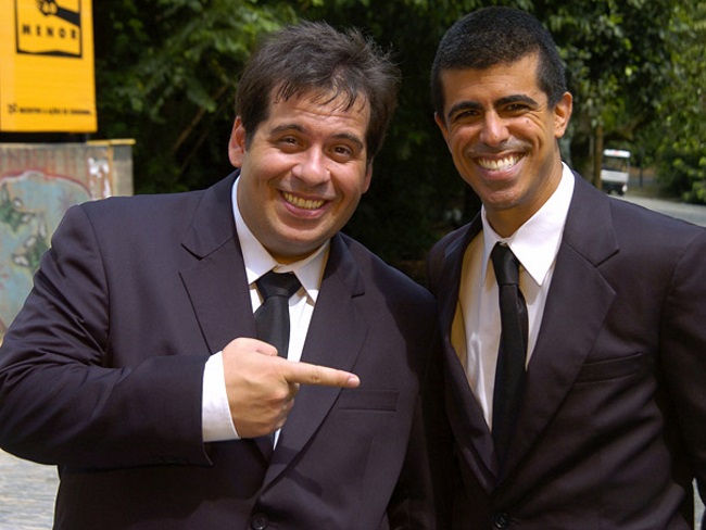 Leandro Hassum e Marcius Melhem começaram aqui a abrir espaço. Ninguém imaginava que Hassum se tornaria a grande cara do humor brasileiro na TV e no cinema. Pois é...