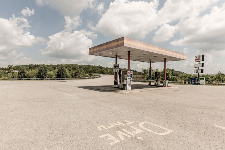 Robert Götzfried viajou o sul dos EUA para fazer a série de retratos Fill'er up!